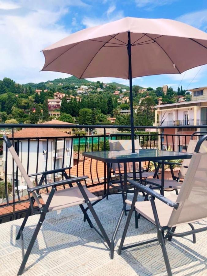Hotel Alla Fontanella 阿拉西奥 外观 照片