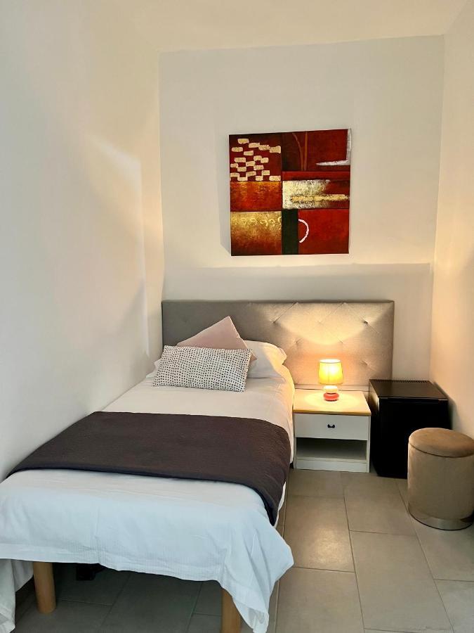 Hotel Alla Fontanella 阿拉西奥 客房 照片