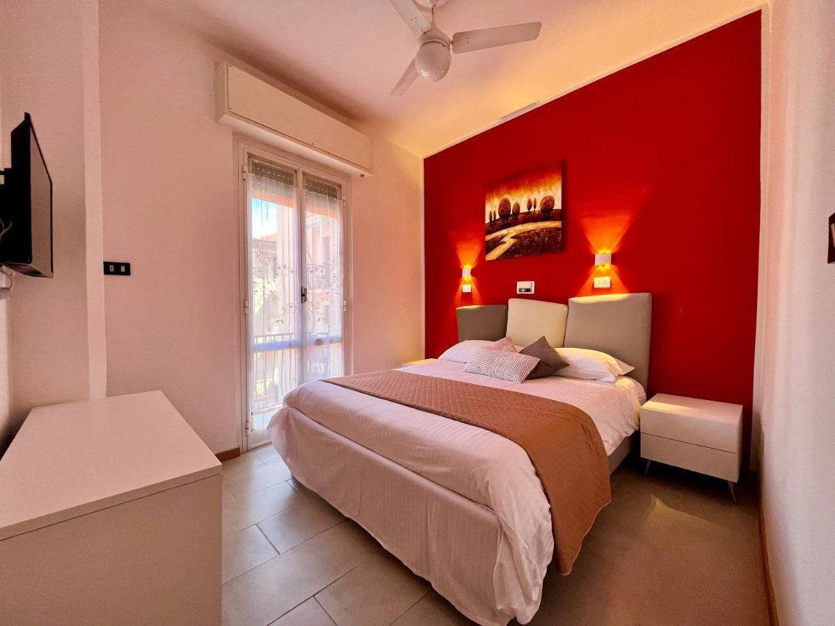 Hotel Alla Fontanella 阿拉西奥 外观 照片