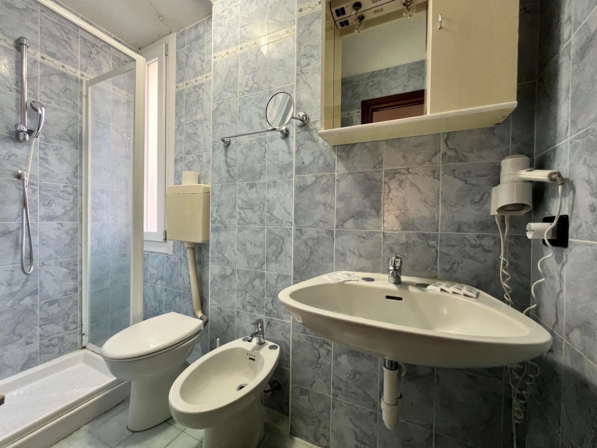 Hotel Alla Fontanella 阿拉西奥 客房 照片